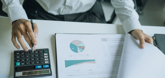 Typical employer cost ranges across major visa types, plus the factors that most often influence total spend.